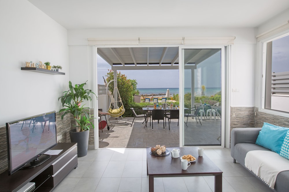Villa Suri Luxury Seafront Villa — 4-Star Luxury Hotel in Ayia Napa, Cyprus