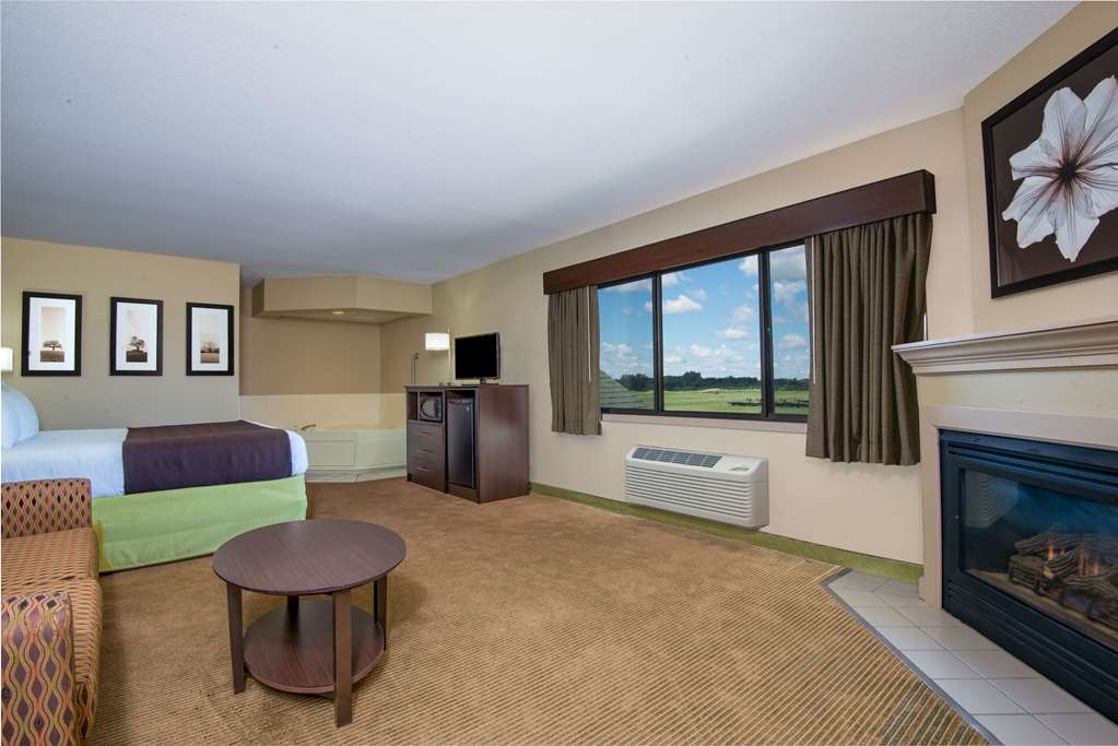 AmericInn by Wyndham Okoboji - photo 15