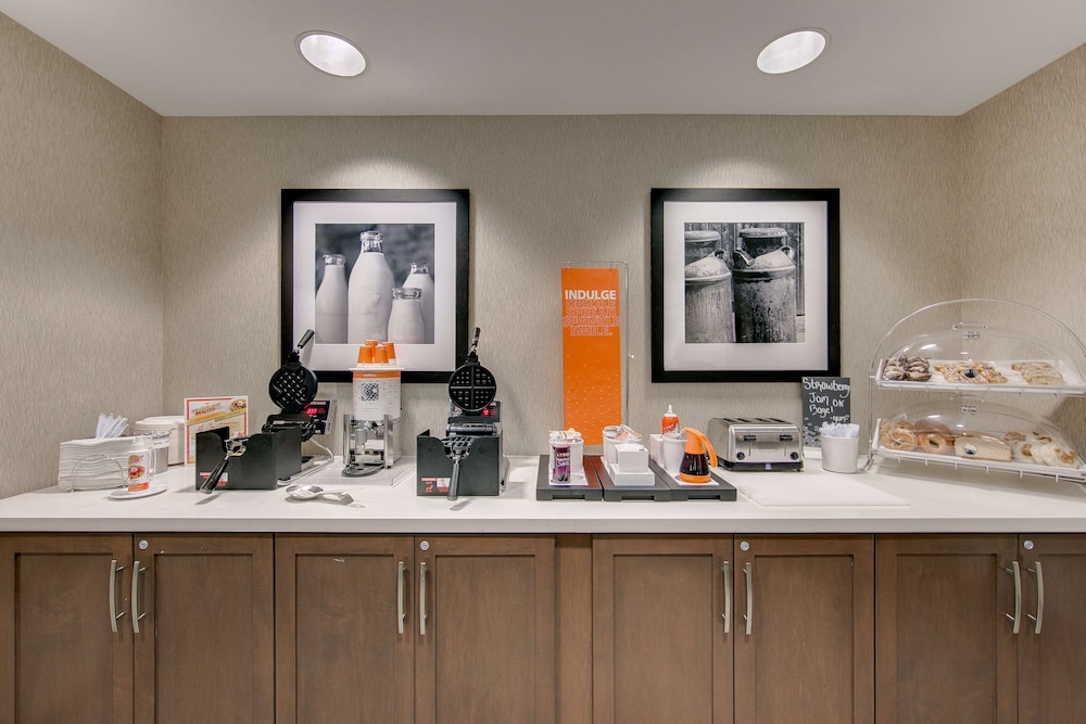 Hampton Inn & Suites North Houston Spring - photo 28