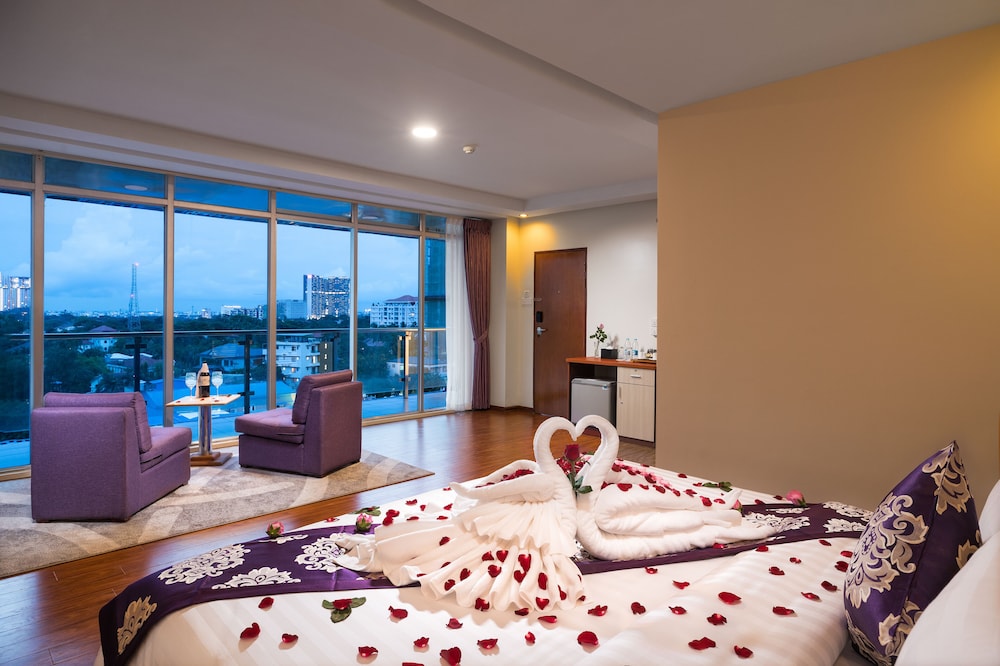 The Hub Hotel - last minute hotel in Yangon