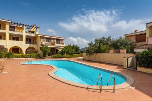 Appartamento Isabel — 4-Star Luxury Hotel in Villasimius, Italy