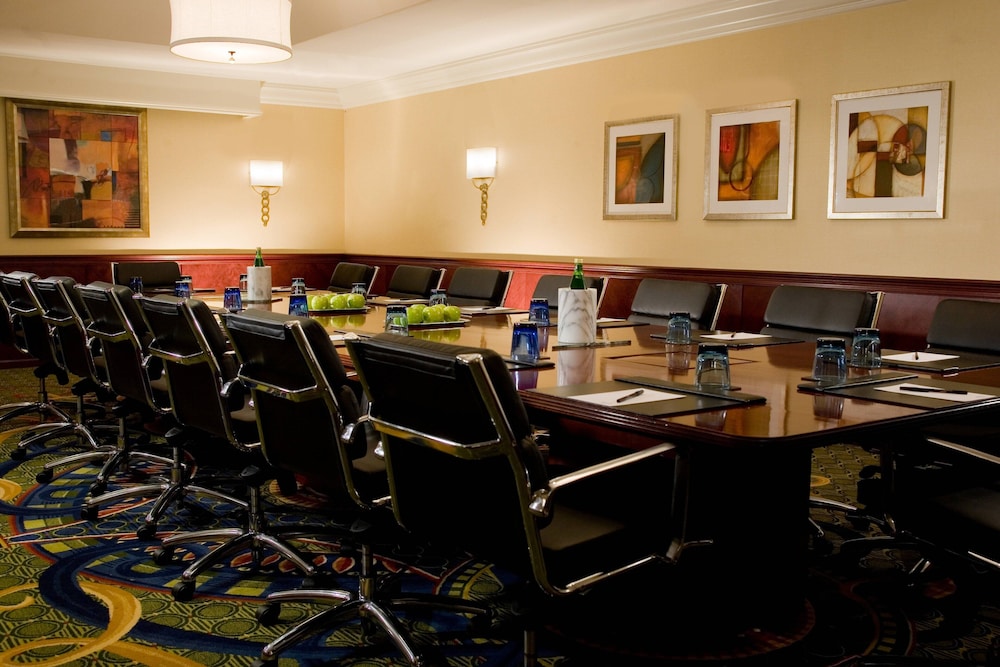 Washington Dulles Airport Marriott - photo 42