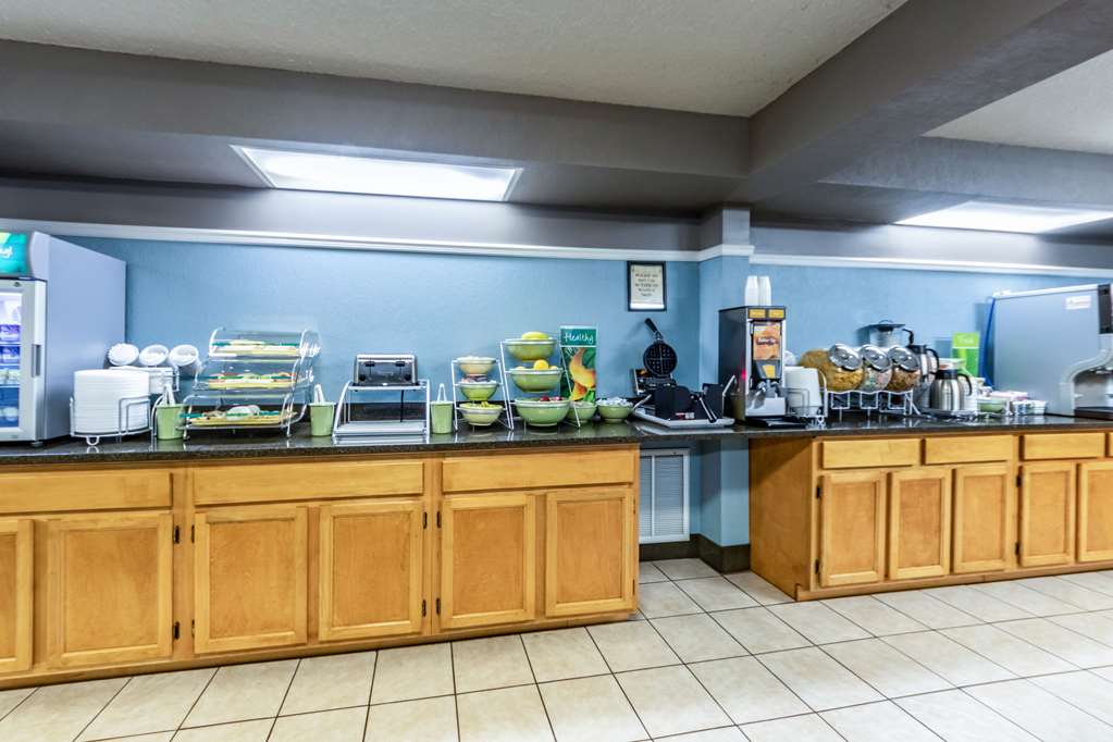 Quality Inn & Suites Newberry - photo 38