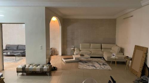 Villa L6 — 4-Star Luxury Hotel in Dakar, Senegal
