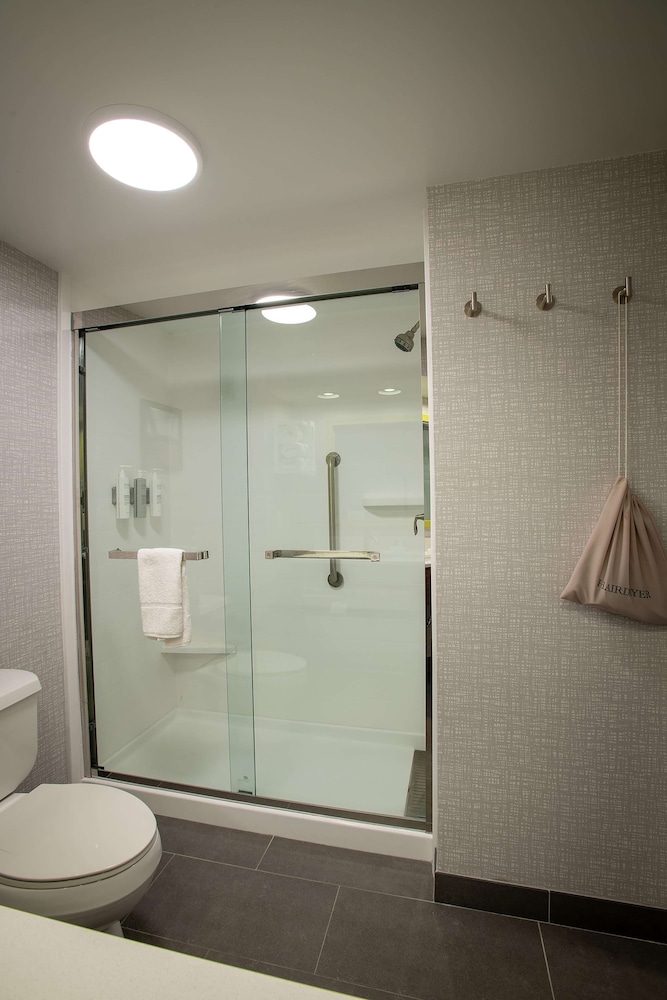 Hampton Inn Seaford - photo 31