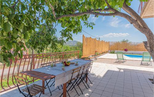 2 Bedroom Lovely Apartment In Danilo — 4-Star Luxury Hotel in Sibenik, Croatia