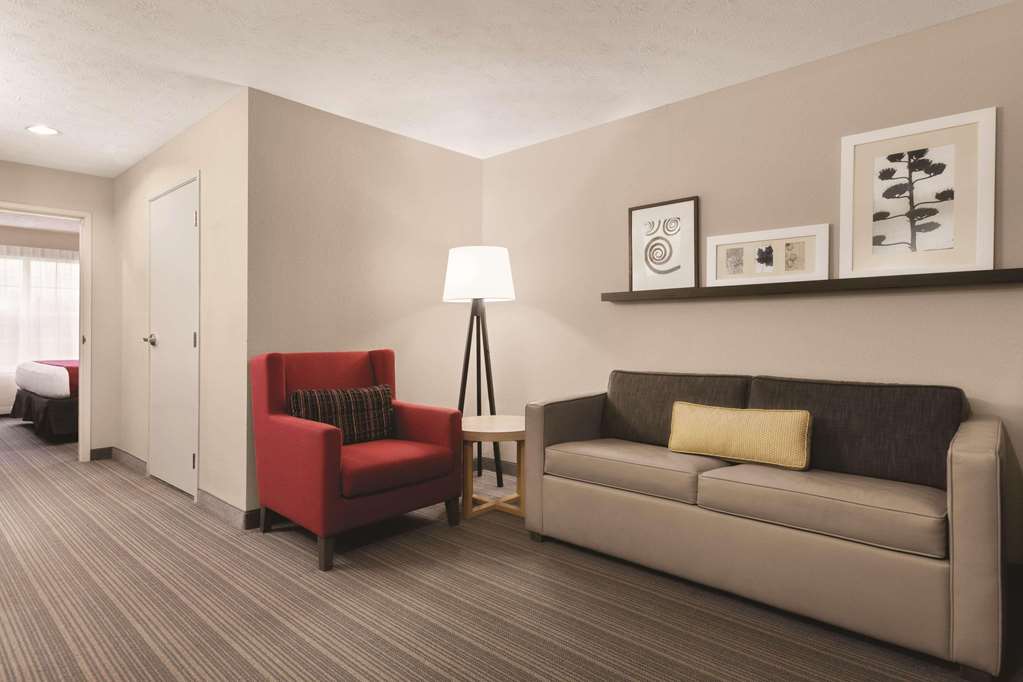 Country Inn & Suites by Radisson Fairborn South OH - photo 10