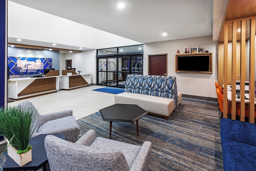 Holiday Inn Express and Suites Henderson by IHG - photo 61