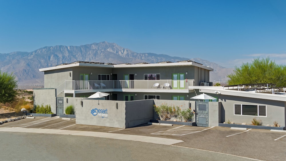 Desert Hot Springs Inn - photo 99
