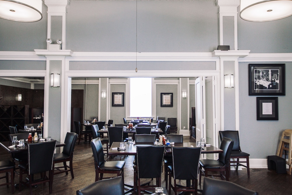 The Continental Hotel - photo 47