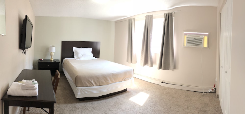 Netty's Nest Visitor Lodge