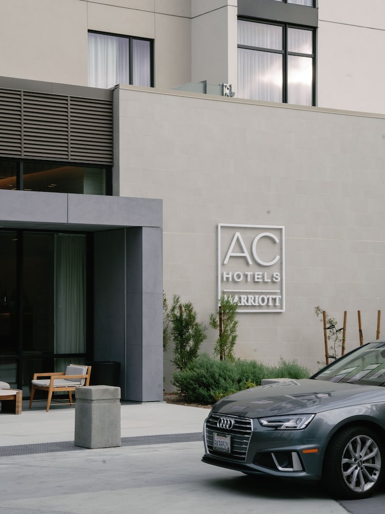 AC Hotel by Marriott Sunnyvale Moffett Park - photo 48