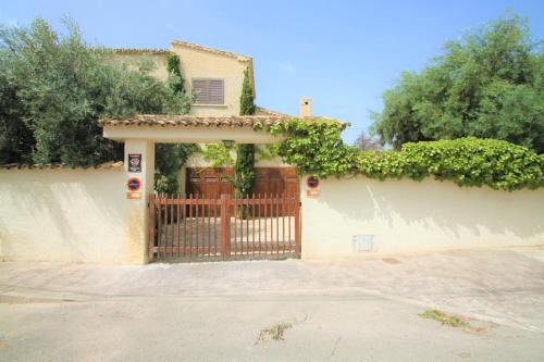 Chalet CasaTuris en Urb. La Font Sant Joan d Alacant CH102 — 4-Star Luxury Hotel in San Juan De Alicante, Spain