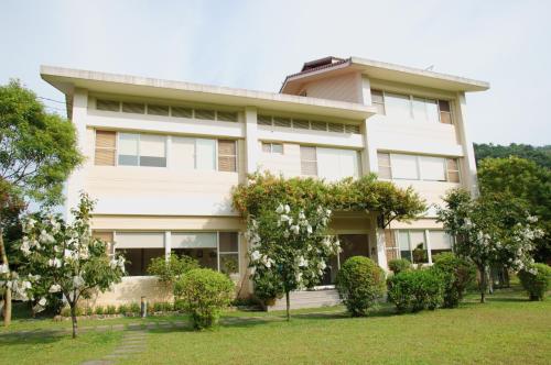 Shuang Liou B&B — 4-Star Luxury Hotel in Nantou, Republic of China Taiwan