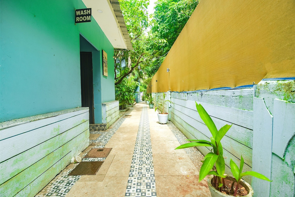 Fabescape Sion Resort — Candolim — photo 2