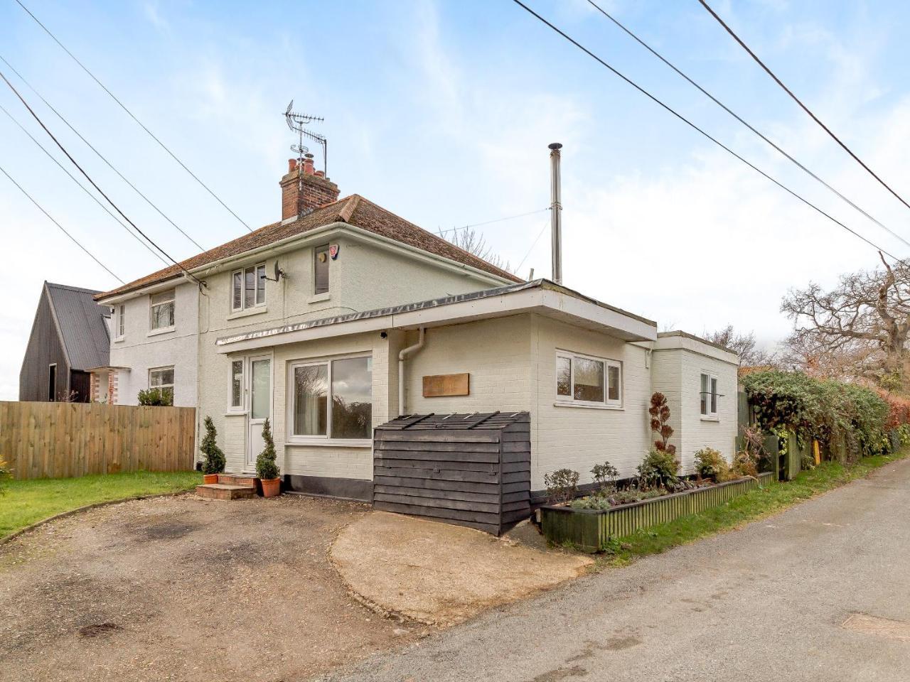 Oak Cottage — 4-Star Luxury Hotel in Saxmundham, United Kingdom