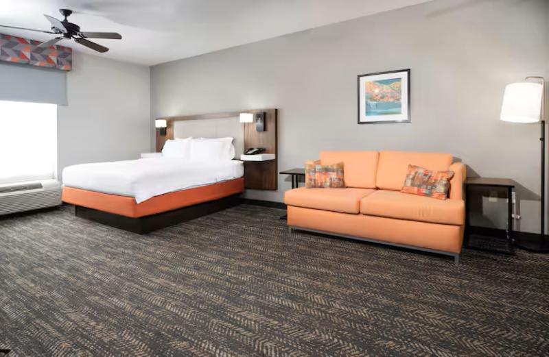 Hampton Inn Bryant - photo 15