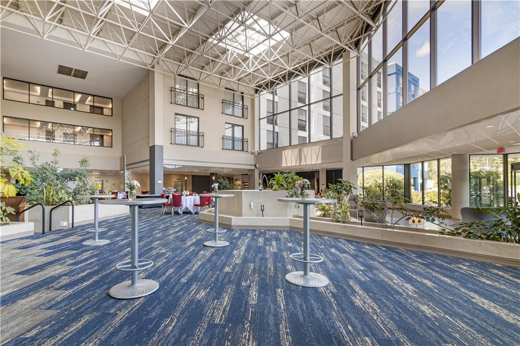 Best Western Royal Plaza Hotel & Trade Center - photo 90