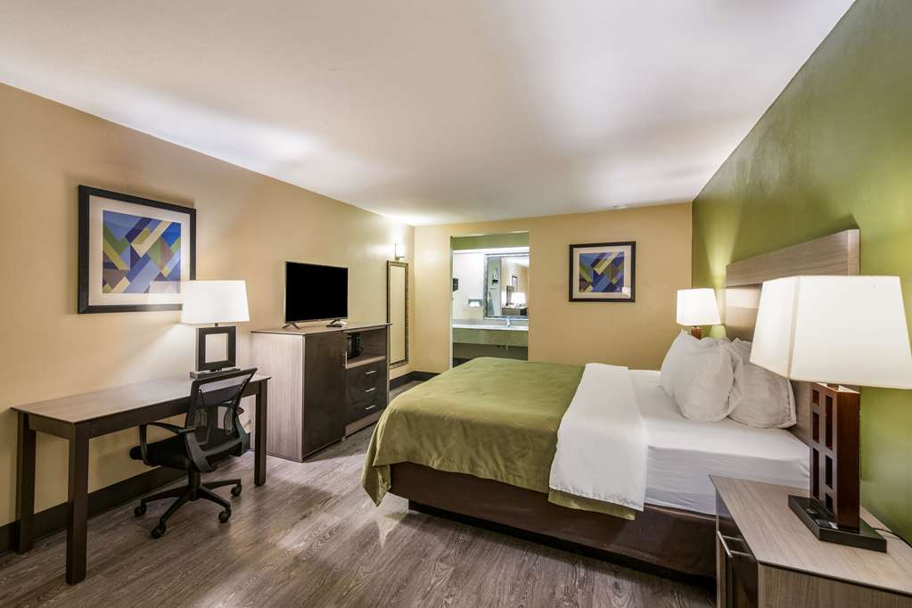 Quality Inn & Suites Garland East Dallas - photo 7