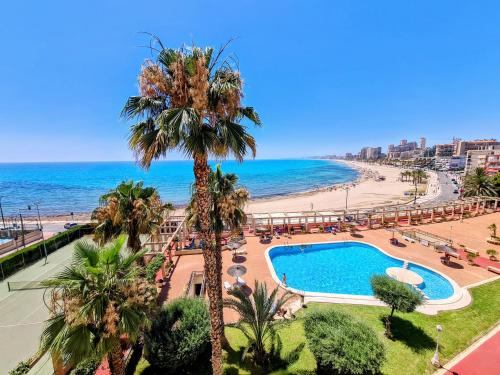 Apartamento del Mar Playa Muchavista — 4-Star Luxury Hotel in El Campello, Spain
