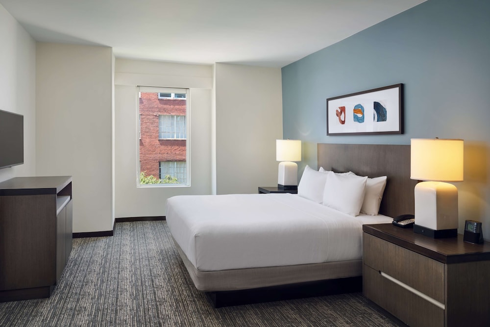 Hyatt House Atlanta Downtown - photo 16