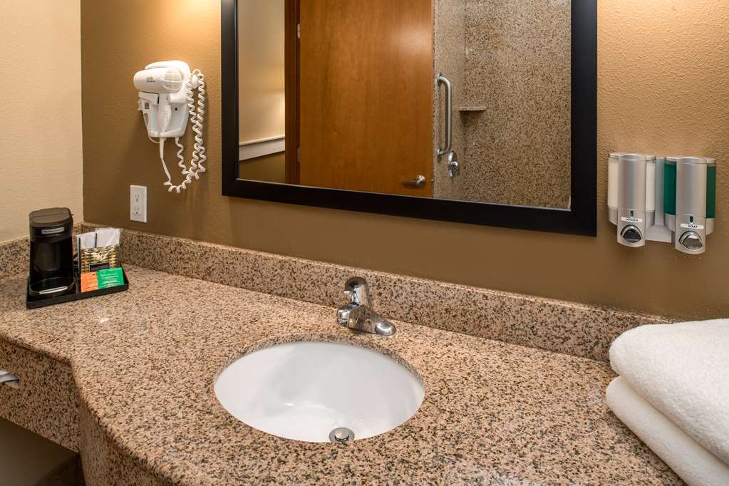 Best Western Kennewick Tri Cities Center - photo 9