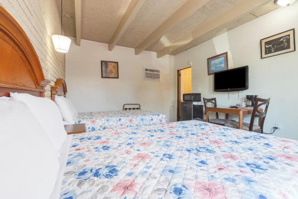 Sonrise Inn Lincoln Hwy By OYO - photo 41