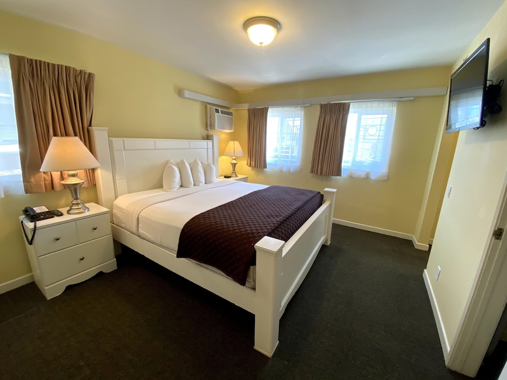 Hollywood Celebrity Hotel - photo 20