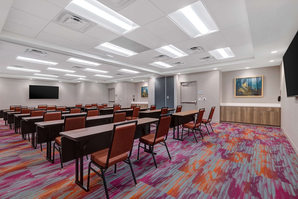 Home2 Suites by Hilton Las Vegas I 215 Curve - photo 42