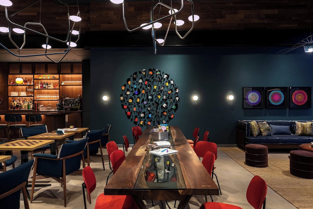 Moxy NYC Downtown - photo 37