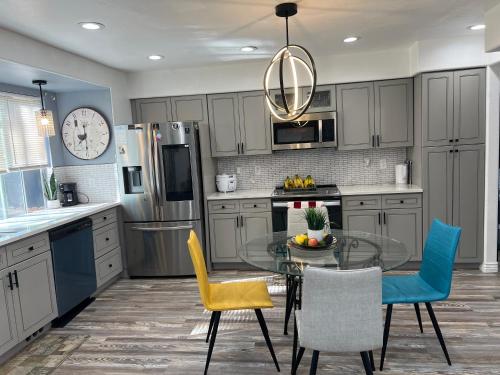 Dia Layover B&B — 4-Star Luxury Hotel in Denver, United States