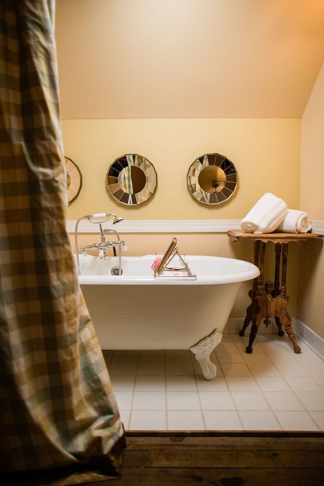 The Mast Farm Inn - photo 12