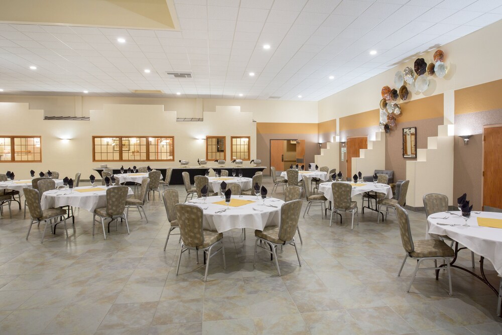 Holiday Inn Riverton by IHG - photo 22