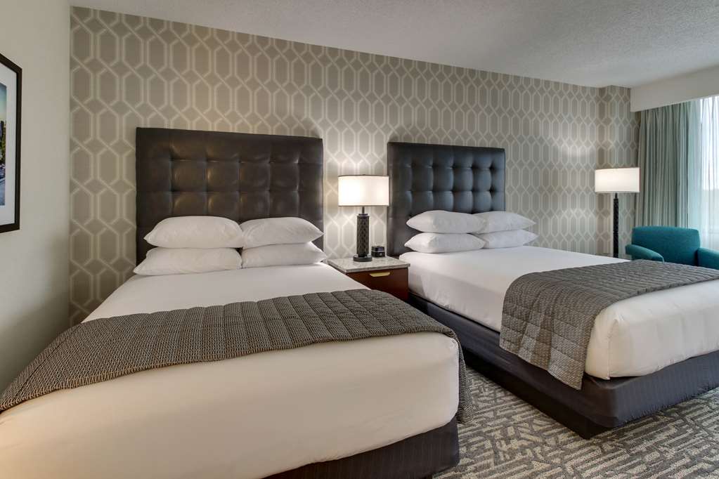 Drury Plaza Hotel Richmond - photo 31