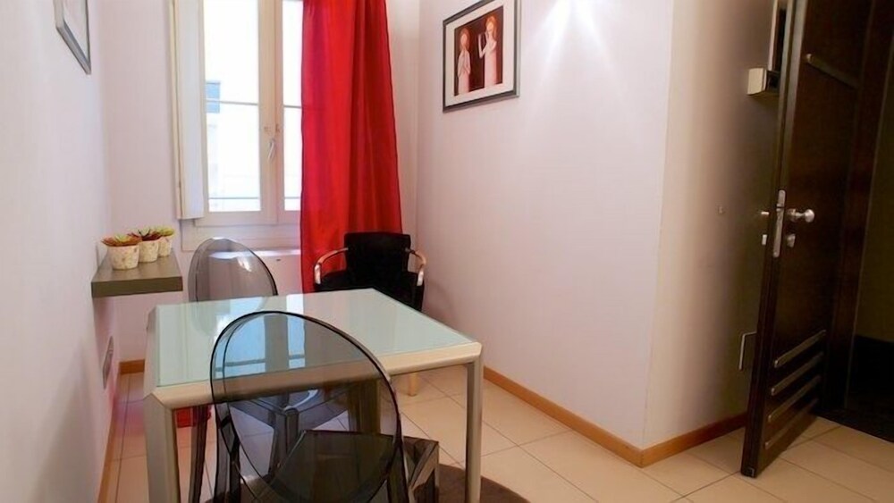 Parizzi Suites & Restaurant — Parma — photo 4