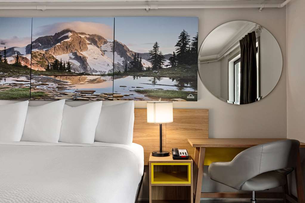 Days Inn by Wyndham Lakewood South Tacoma - photo 43