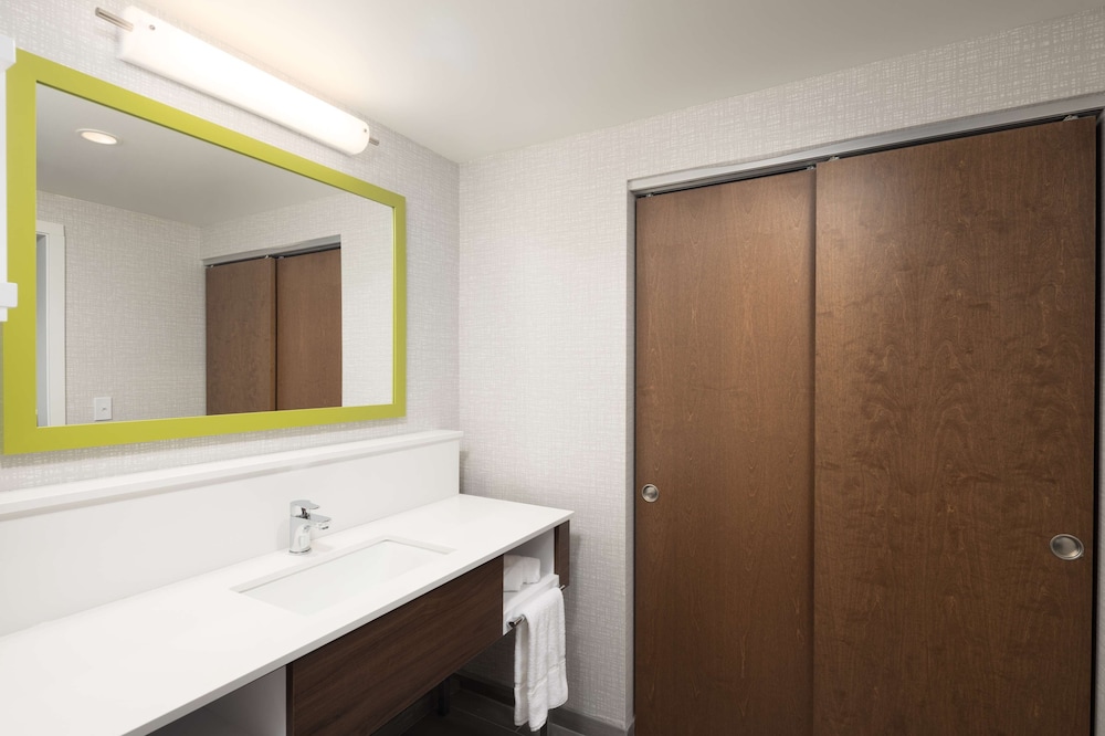 Hampton Inn Hornell - photo 29
