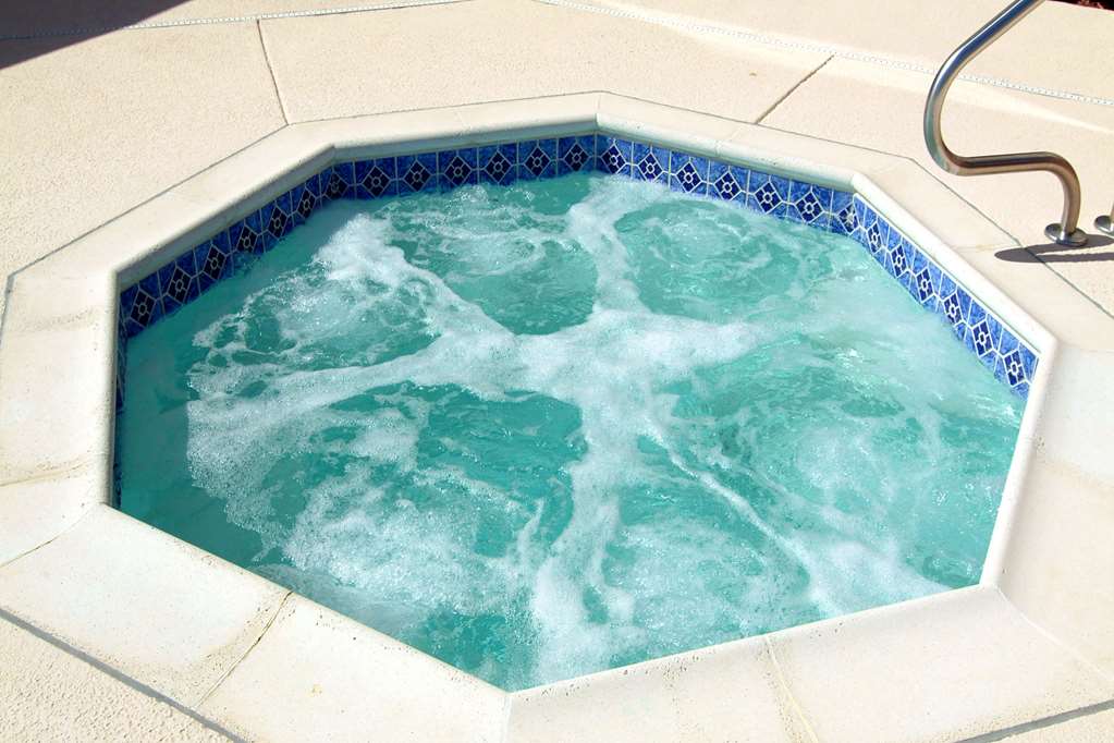 Comfort Suites Idabel - photo 24