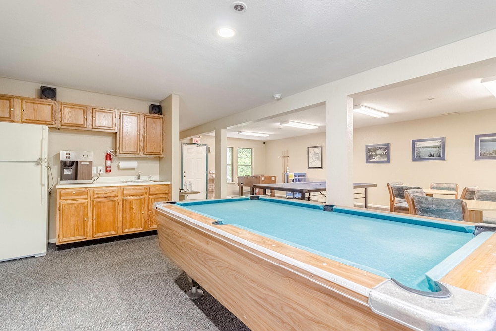 Lakewood Resort by EVRentals - photo 6