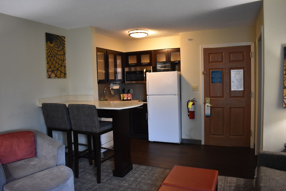 Staybridge Suites Cranbury by IHG - photo 36