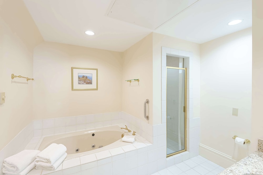 The Founders Inn and Spa Tapestry Collection by Hilton - photo 75