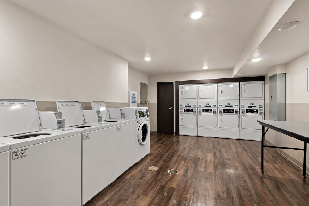 WoodSpring Suites Fort Collins - photo 24