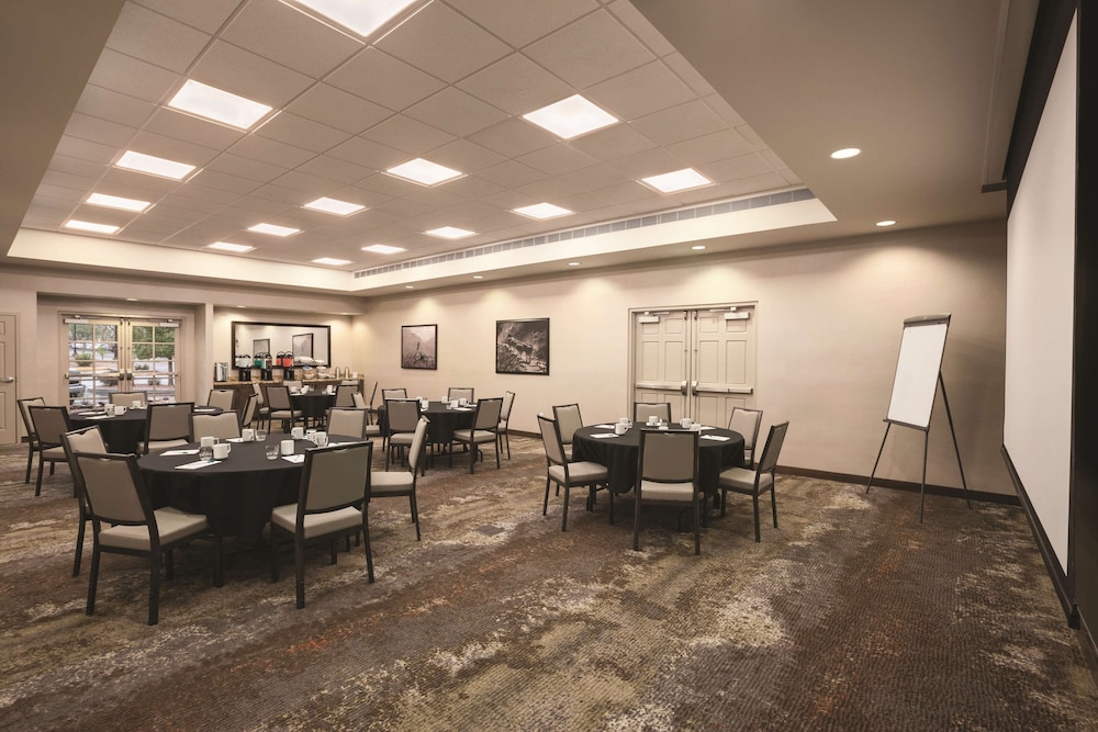 Homewood Suites by Hilton Tucson St. Philip's Plaza Univ - photo 29