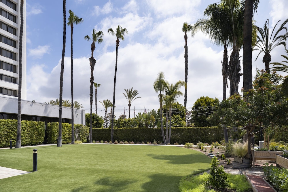 Torrance Marriott Redondo Beach - photo 30
