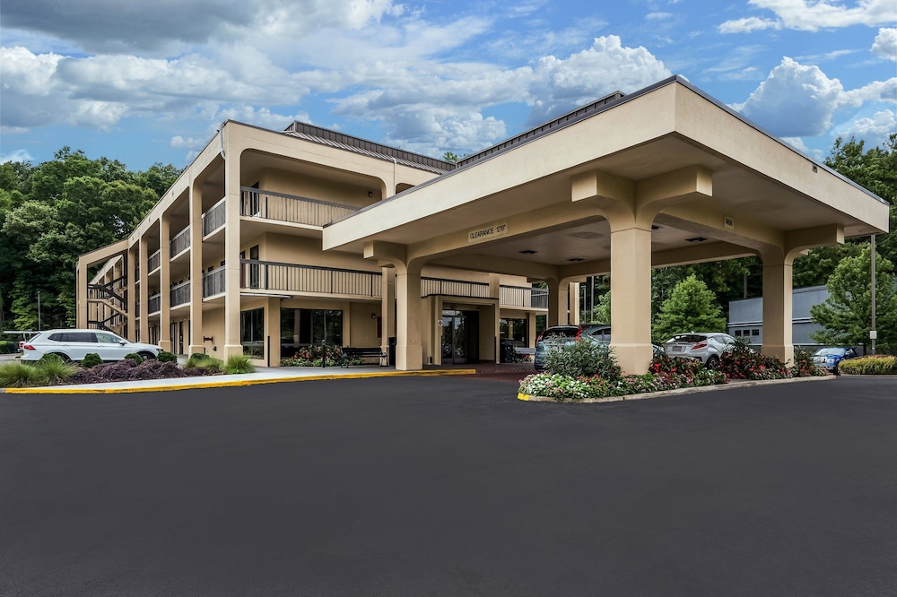 Red Roof Inn Birmingham South - photo 30