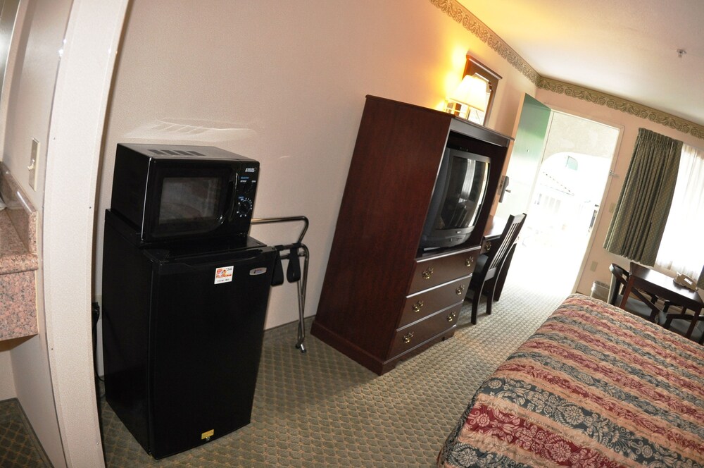 SureStay Hotel by Best Western Castro Valley - photo 13