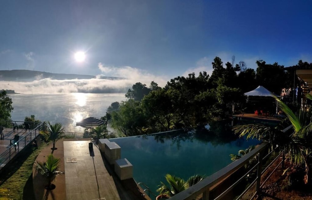 The Nihal Resort - last minute hotel in Mahabaleshwar