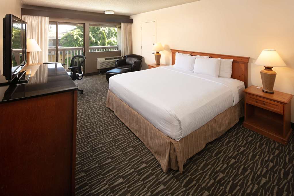 Red Lion Hotel Bellevue - photo 20