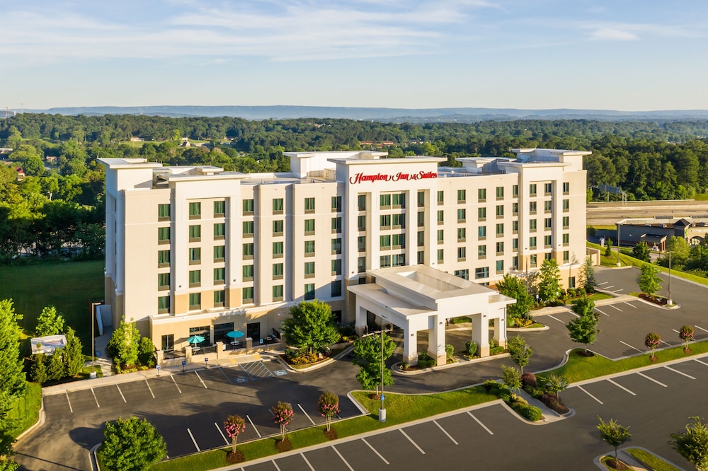 Hampton Inn & Suites Chattanooga Hamilton Place - photo 42