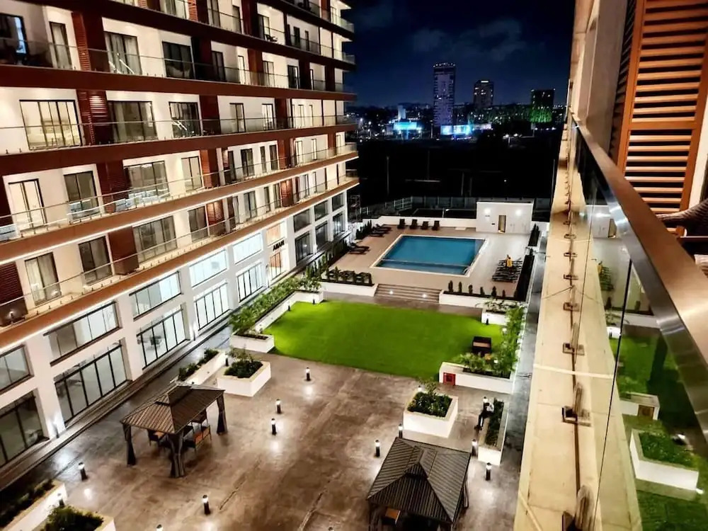 Immaculate Beauty Gem 5 Star Location Pools Gym — 4-Star Luxury Hotel in Accra, Ghana